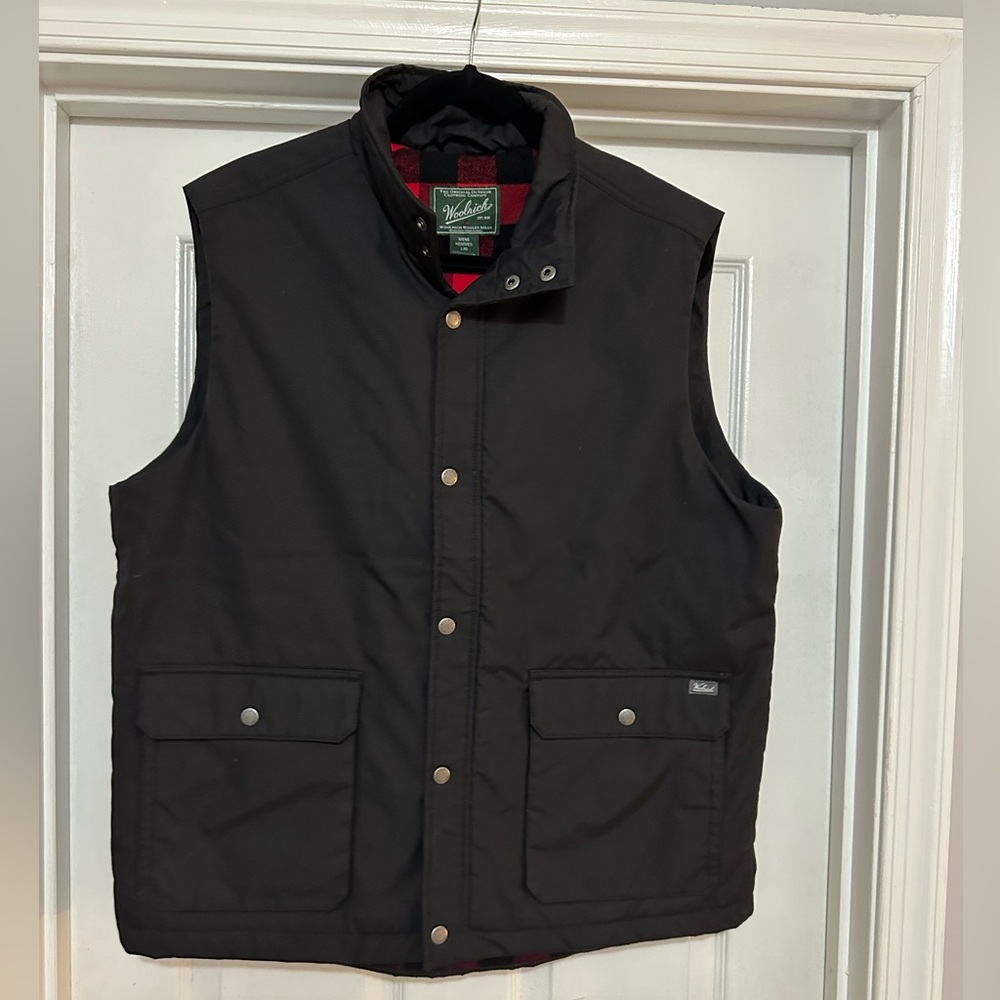 Woolrich Men's Black Vest with Plaid Fleece Lining | Large